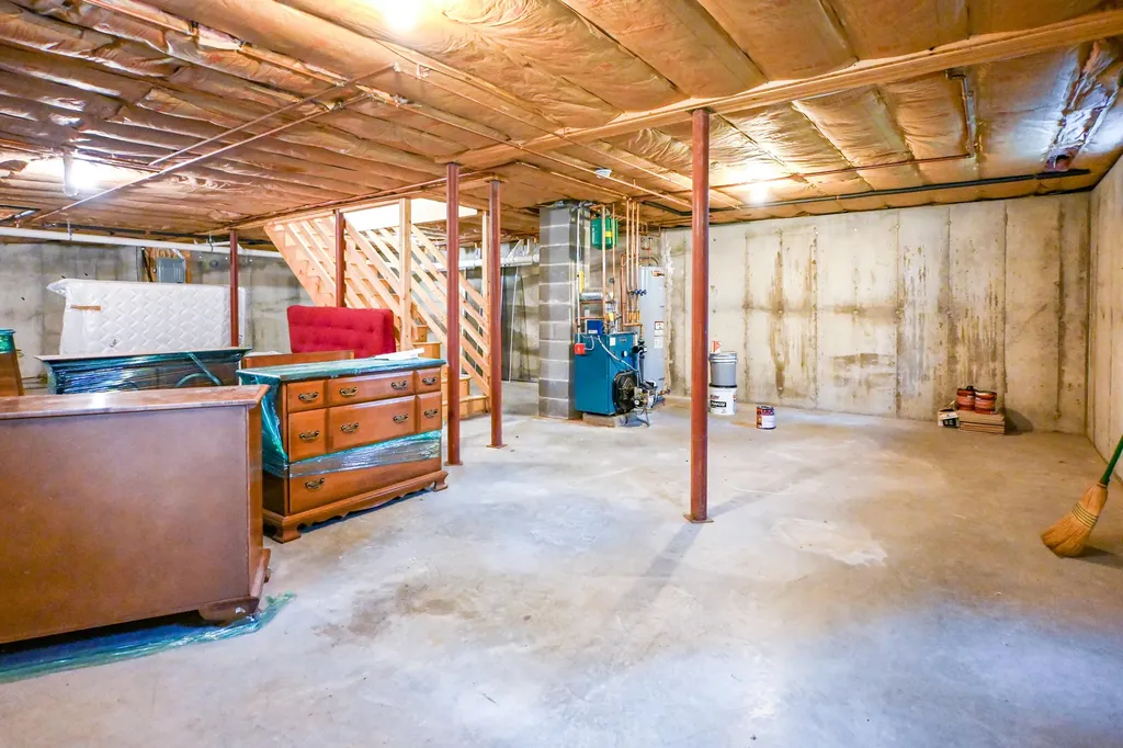 66 Stratford Place Kennebunk ME 04043