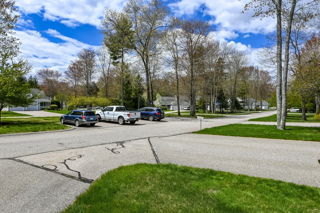 66 Stratford Place Kennebunk ME 04043