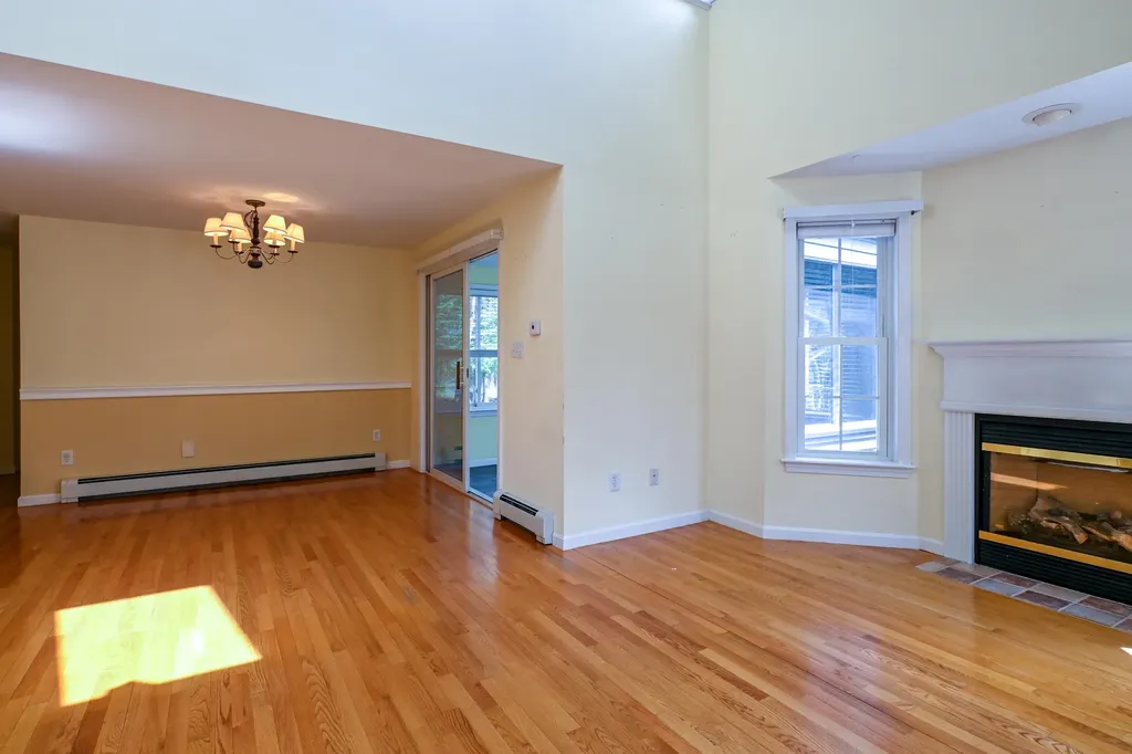66 Stratford Place Kennebunk ME 04043