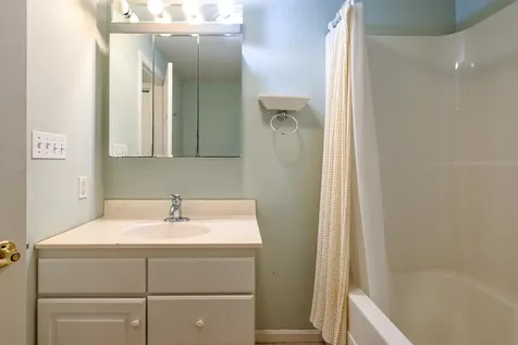 66 Stratford Place Kennebunk ME 04043
