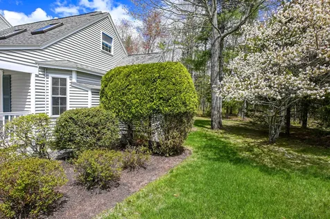 66 Stratford Place Kennebunk ME 04043