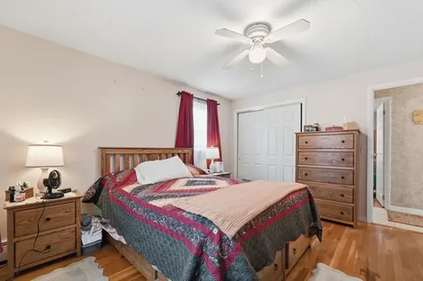 18 Burke Street Farmingdale ME 04344