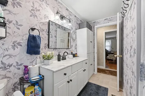 18 Burke Street Farmingdale ME 04344