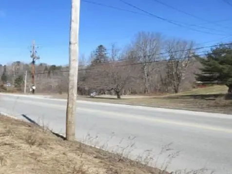 993 Main Road Holden ME 04429