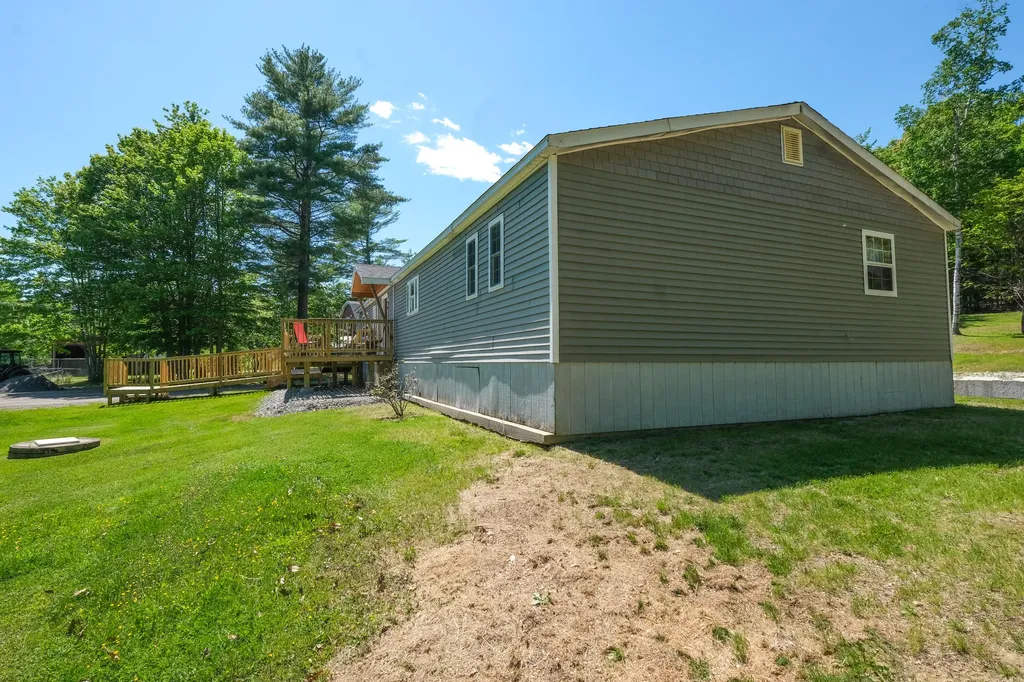 21 Mallard Lane Augusta ME 04330