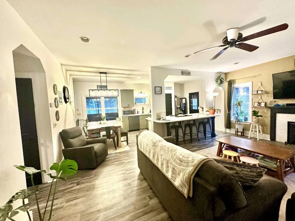 10 Hemlock Point Northfield ME 04654