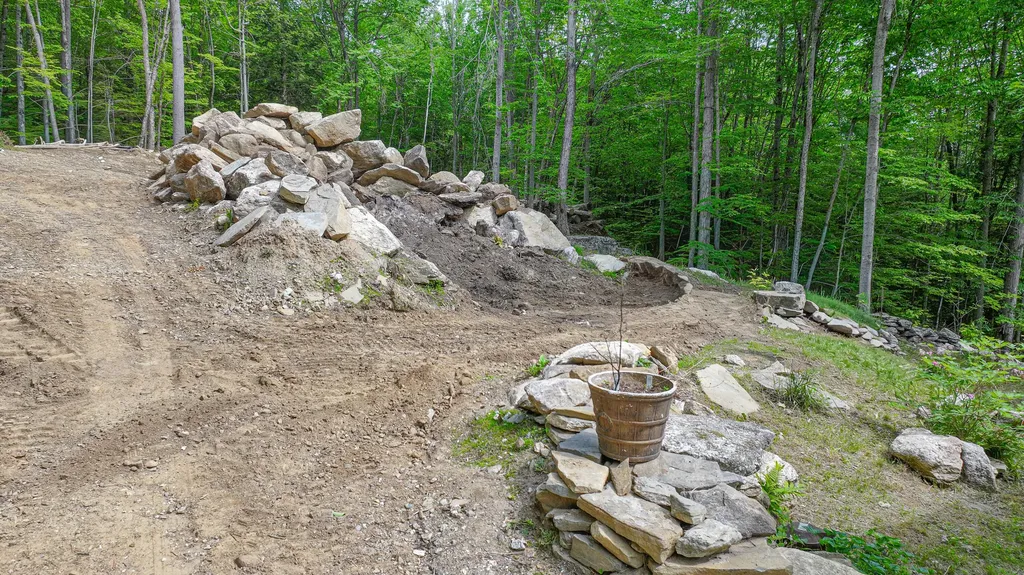 674 Elm Hill Road Paris ME 04281