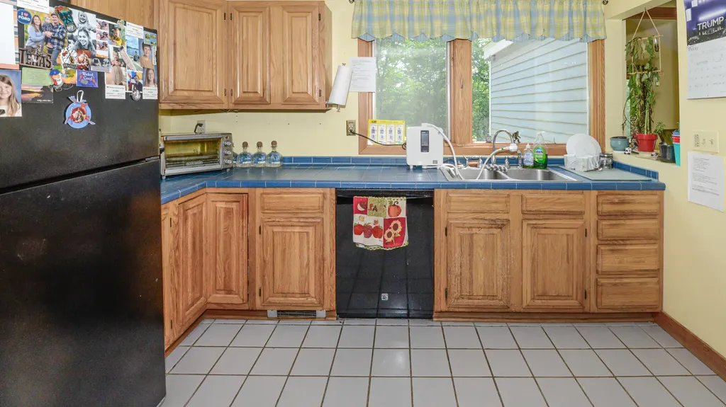 674 Elm Hill Road Paris ME 04281