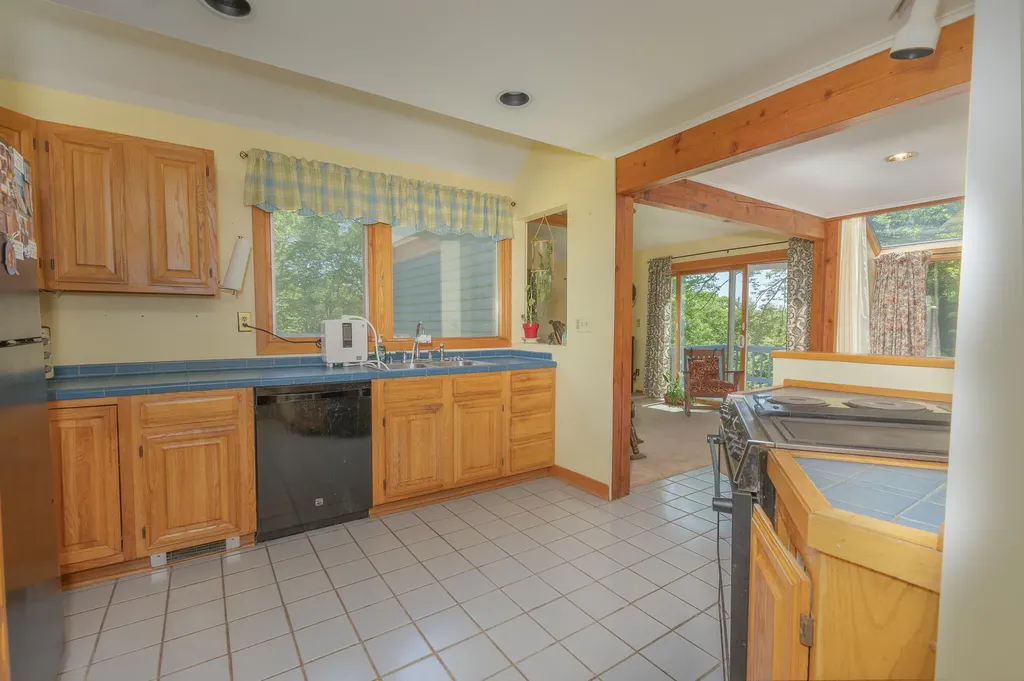 674 Elm Hill Road Paris ME 04281