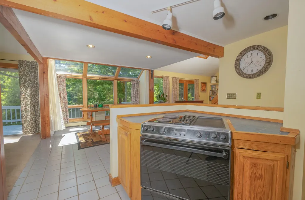 674 Elm Hill Road Paris ME 04281