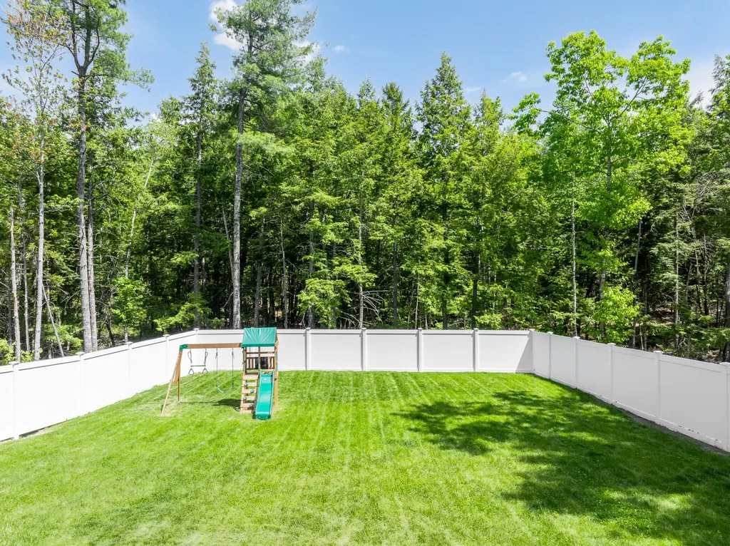 37 Conners Avenue Hermon ME 04401
