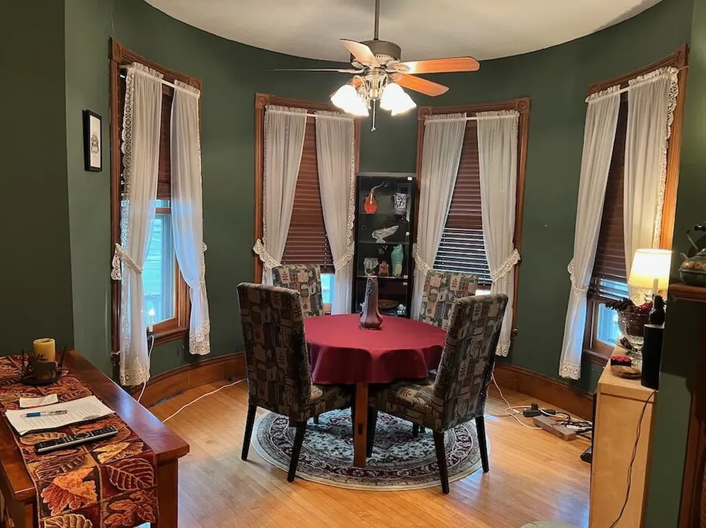 32 Pleasant Street Houlton ME 04730