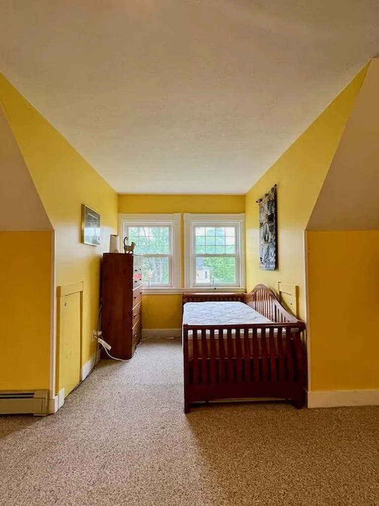 32 Pleasant Street Houlton ME 04730
