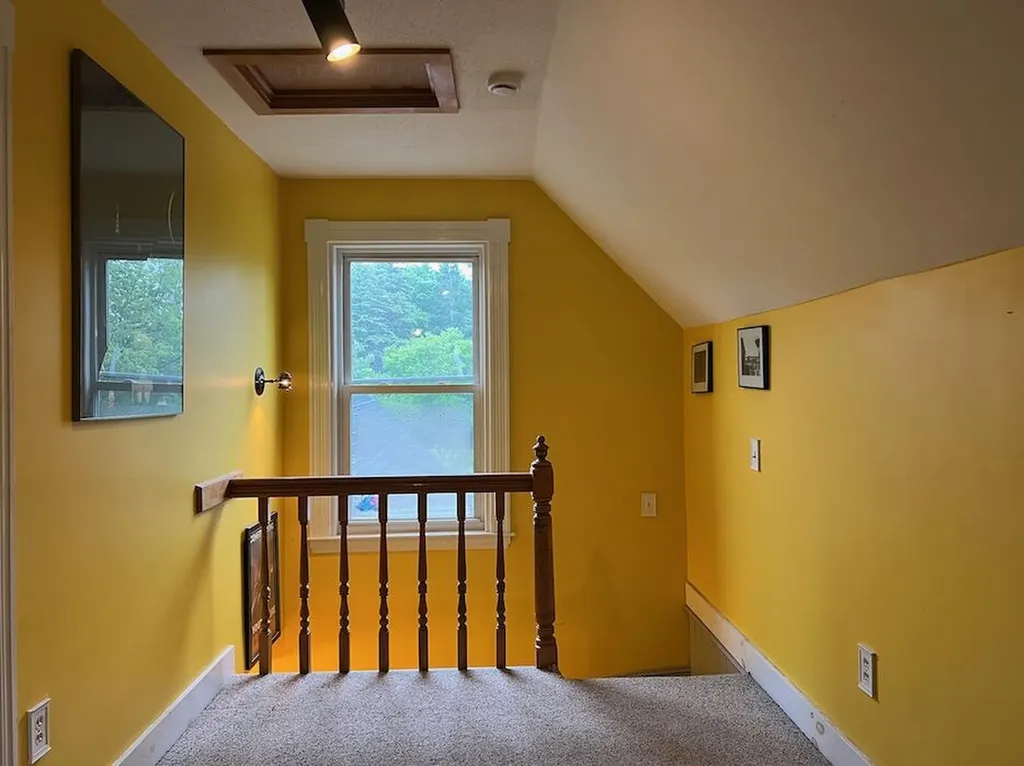 32 Pleasant Street Houlton ME 04730
