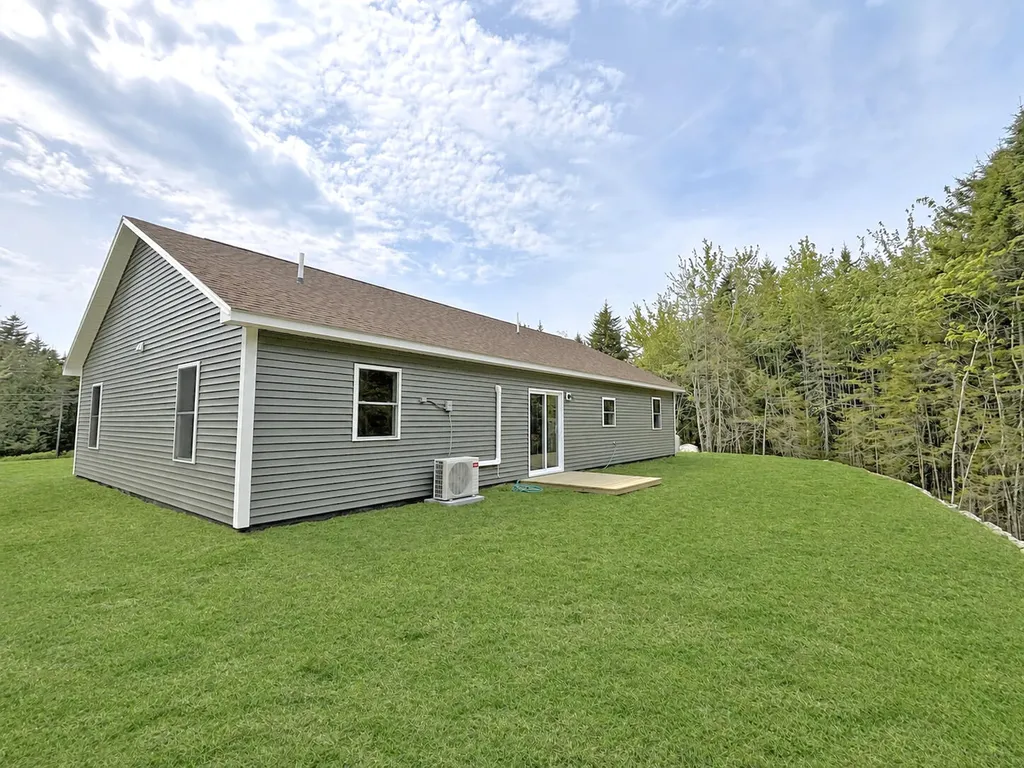 29 Alder Lane Tremont ME 04612