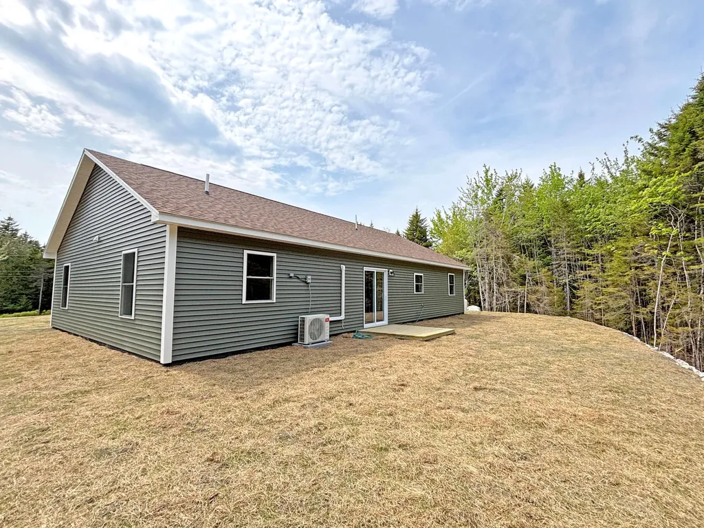 29 Alder Lane Tremont ME 04612