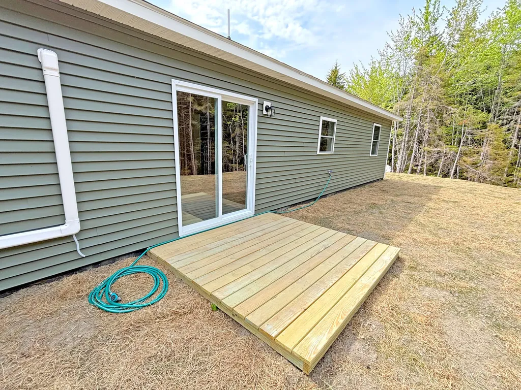 29 Alder Lane Tremont ME 04612