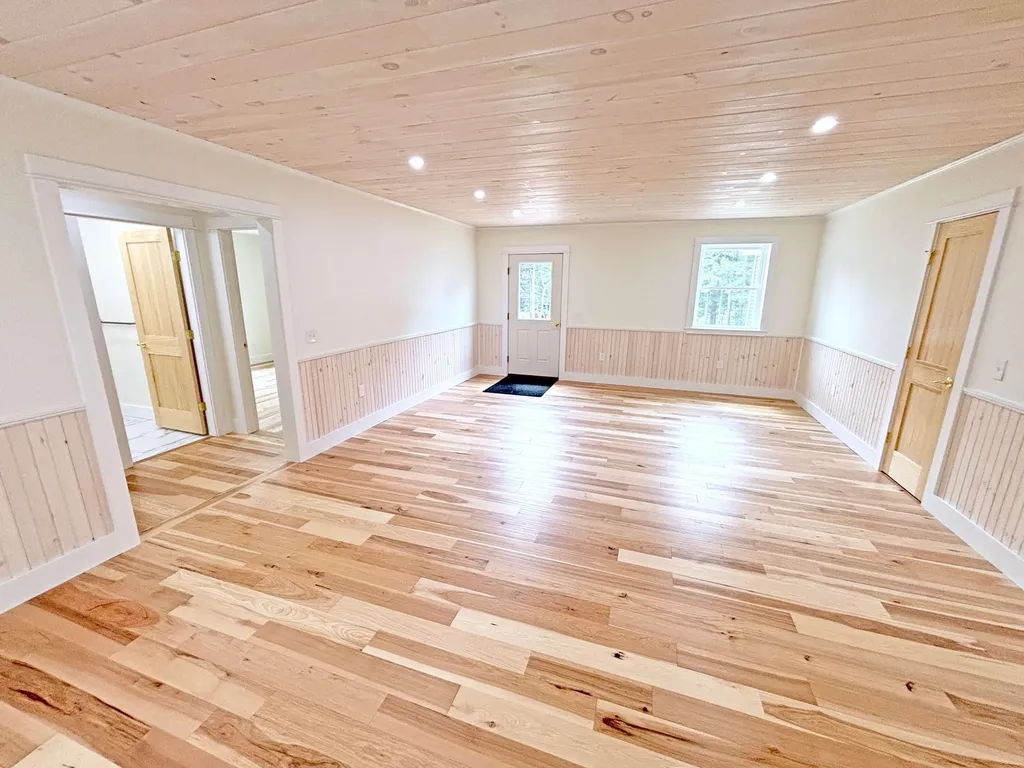 29 Alder Lane Tremont ME 04612