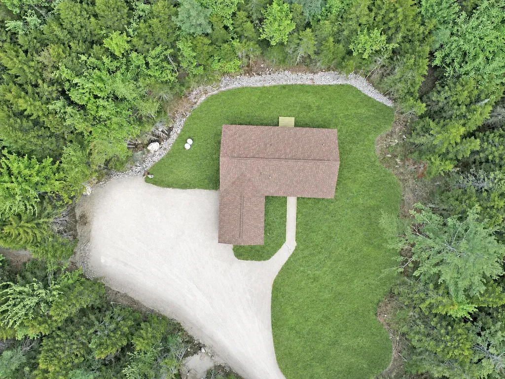 29 Alder Lane Tremont ME 04612