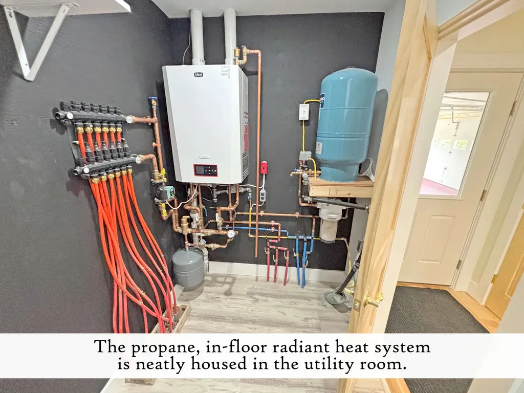 29 Alder Lane Tremont ME 04612