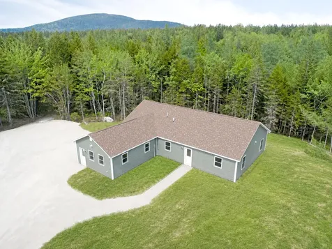 29 Alder Lane Tremont ME 04612