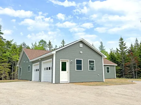 29 Alder Lane Tremont ME 04612