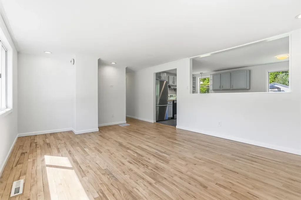 2 Whitney Street Lisbon ME 04250