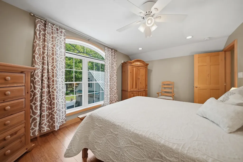 2 Betty Lane Waterboro ME 04030