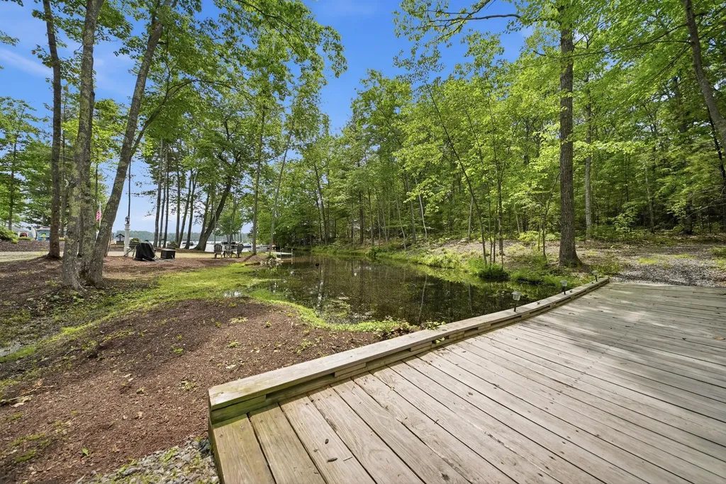 2 Betty Lane Waterboro ME 04030