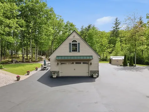 2 Betty Lane Waterboro ME 04030