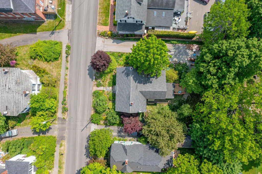 42 Elm Street Bucksport ME 04416