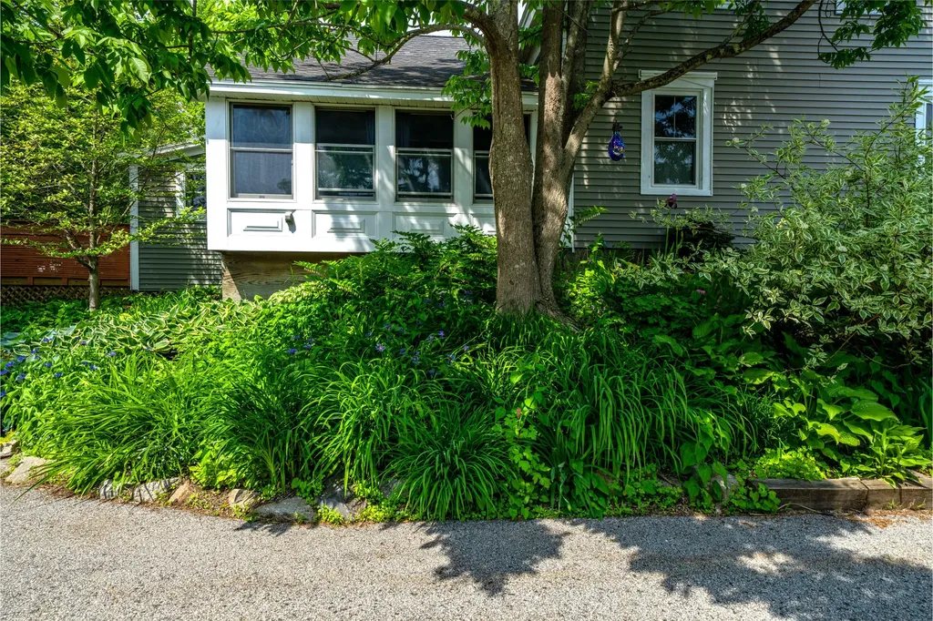 42 Elm Street Bucksport ME 04416
