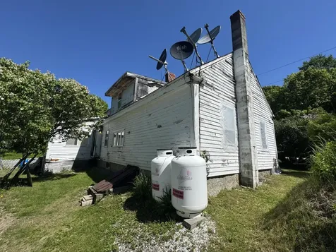676 River Road Bucksport ME 04416