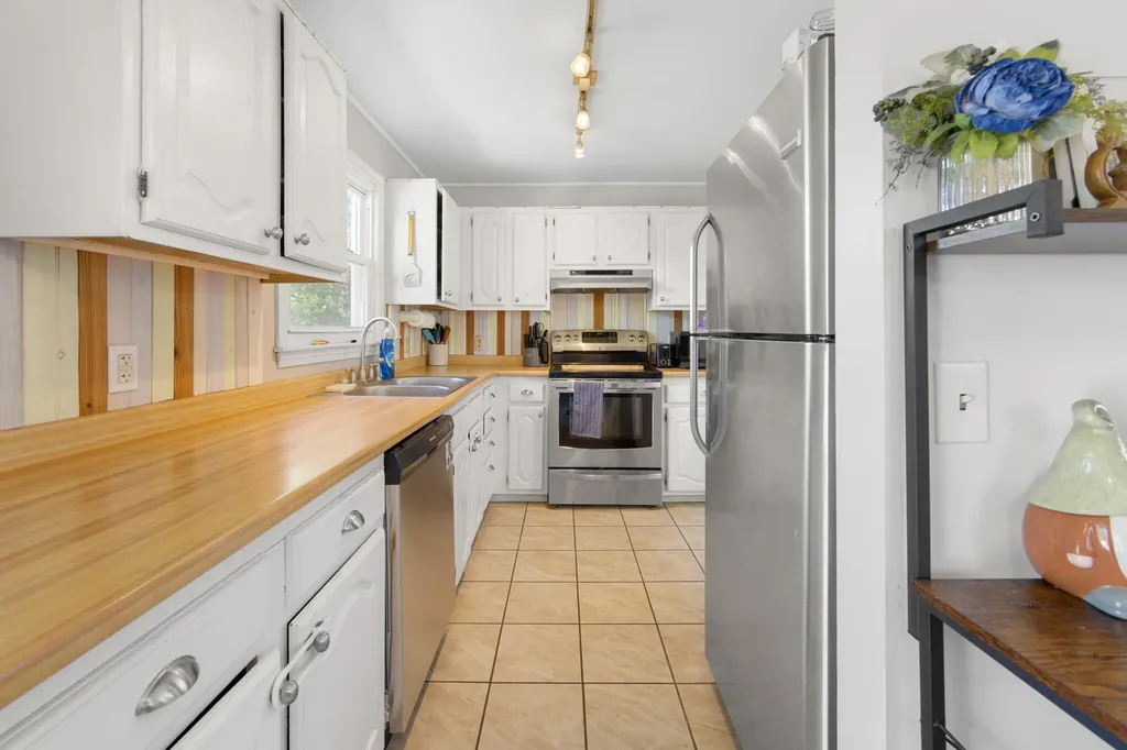 157 Raymond Street Pittsfield ME 04967