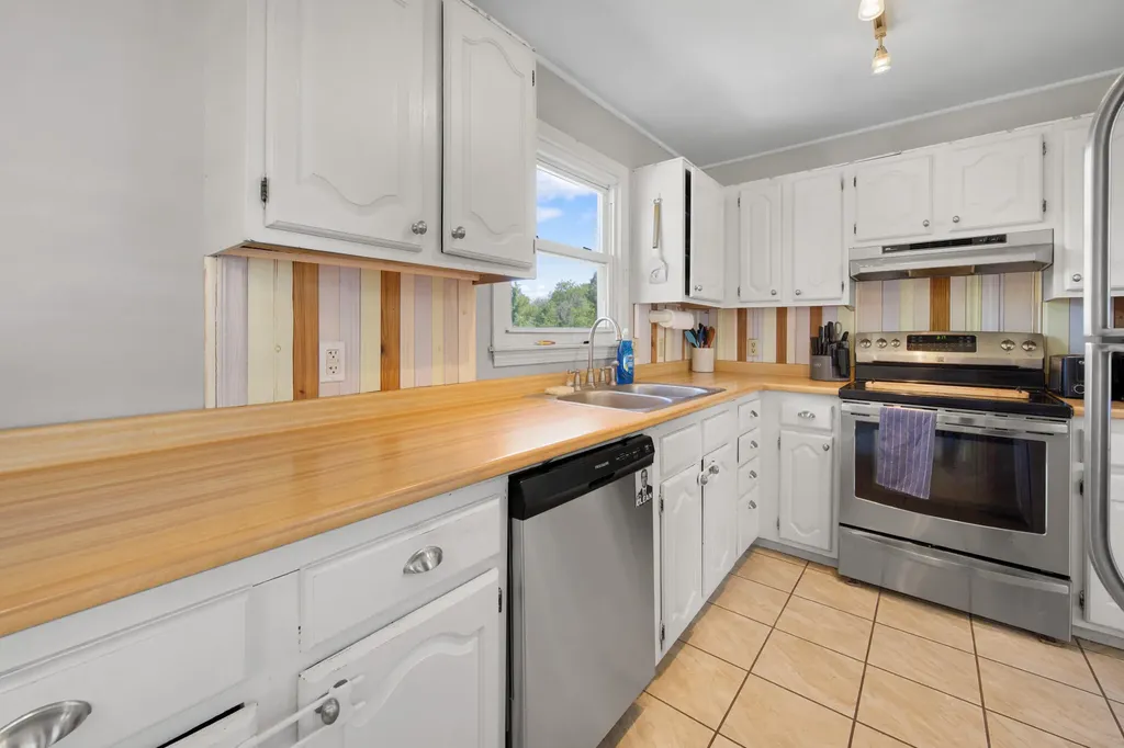 157 Raymond Street Pittsfield ME 04967