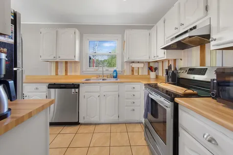 157 Raymond Street Pittsfield ME 04967