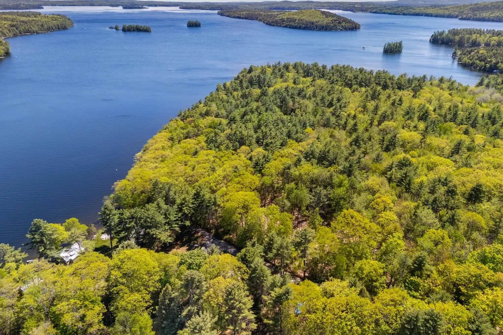66 Nickerson Lane Rome ME 04963