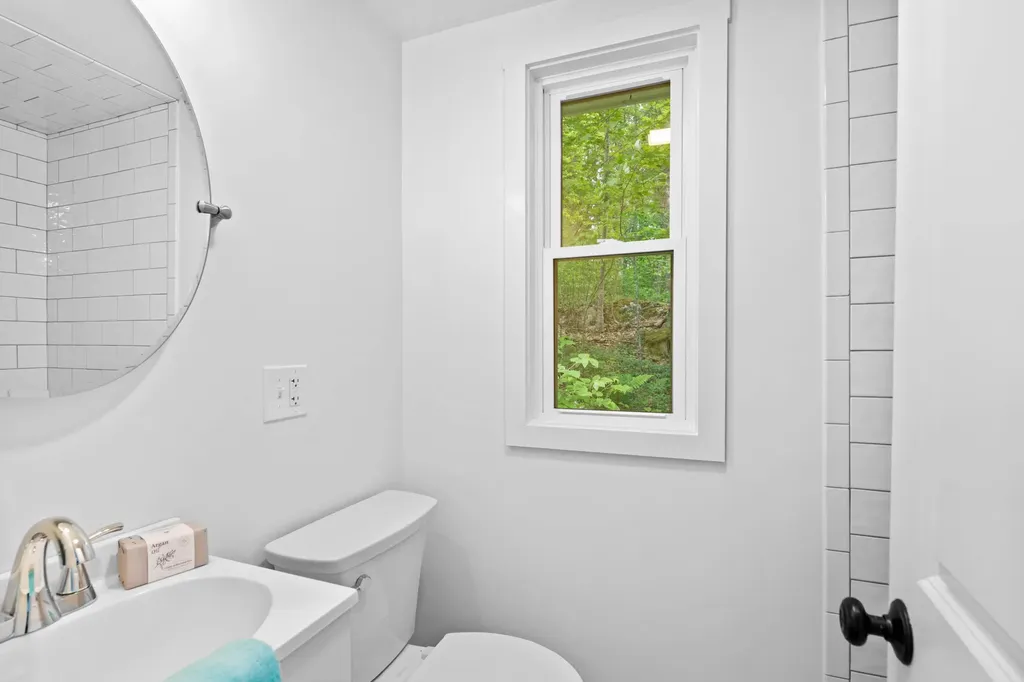 11 Wildes District Road Kennebunkport ME 04046