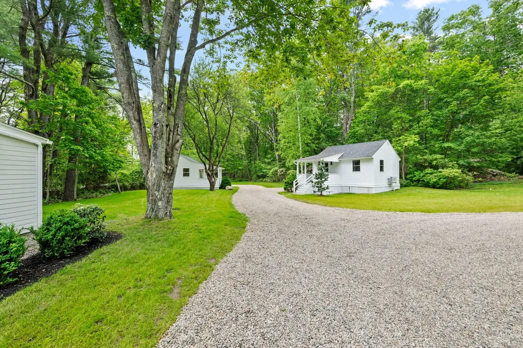 11 Wildes District Road Kennebunkport ME 04046