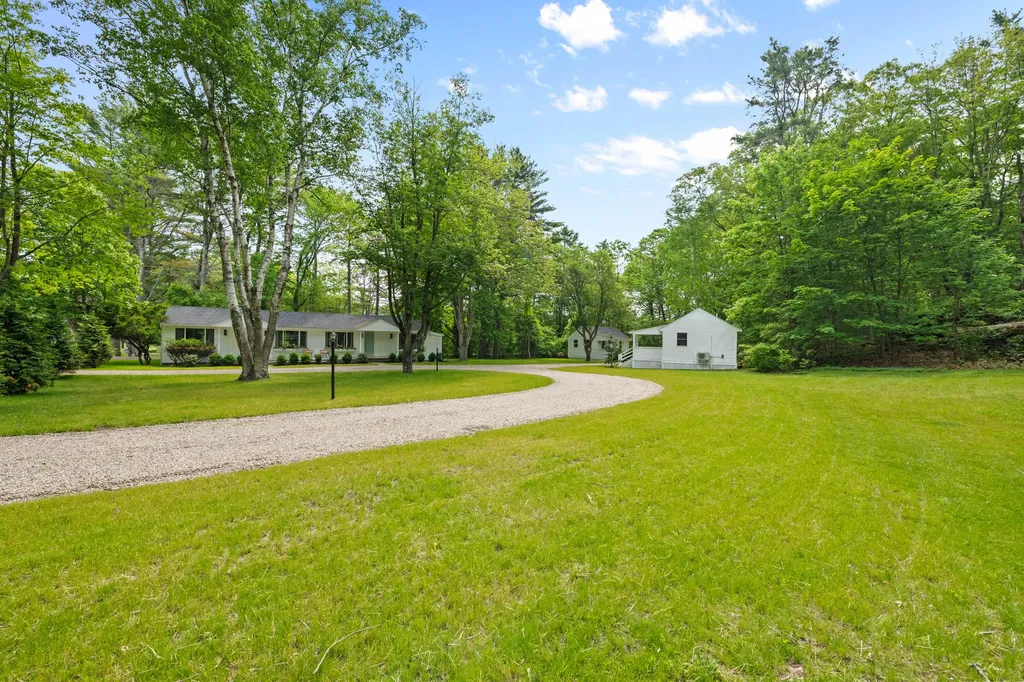 11 Wildes District Road Kennebunkport ME 04046