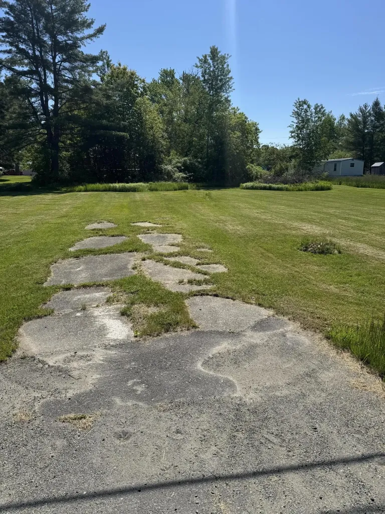 Map 24 Lot Stinson Street Pittsfield ME 04967