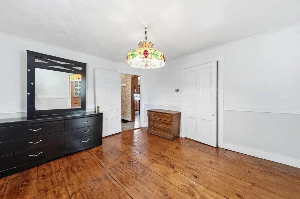 1117 Main Street Waldoboro ME 04572