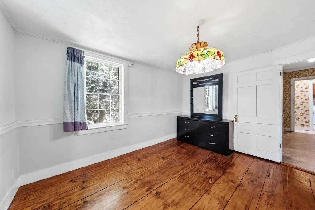 1117 Main Street Waldoboro ME 04572