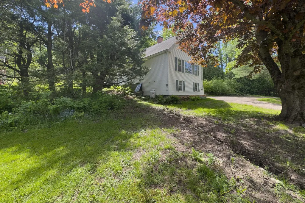 1117 Main Street Waldoboro ME 04572
