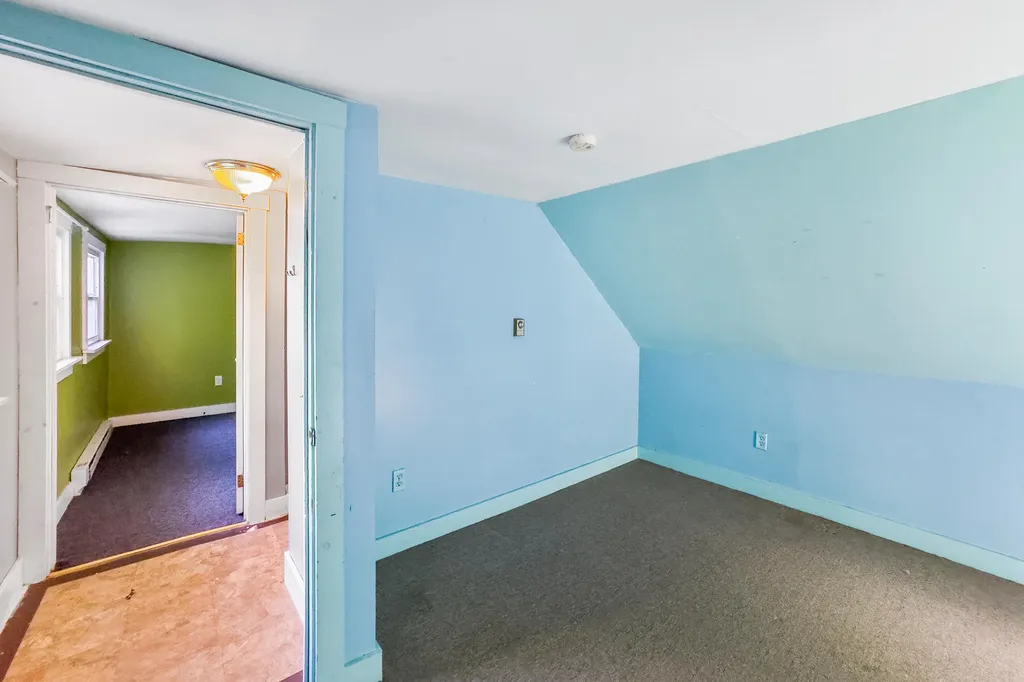 1117 Main Street Waldoboro ME 04572