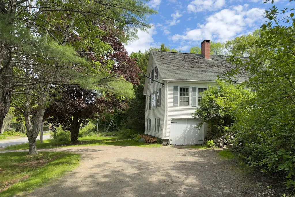 1117 Main Street Waldoboro ME 04572