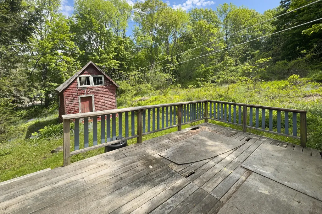 1117 Main Street Waldoboro ME 04572