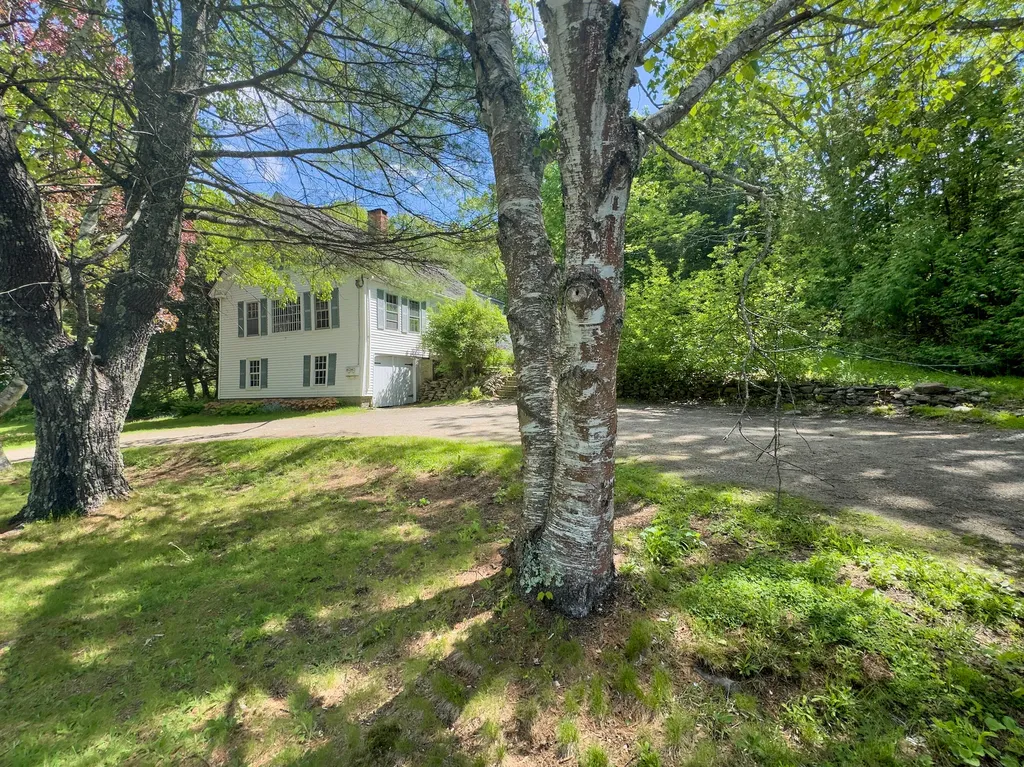 1117 Main Street Waldoboro ME 04572