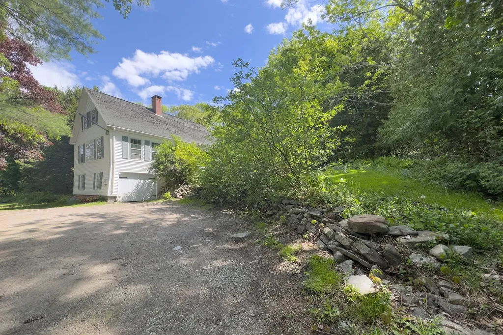 1117 Main Street Waldoboro ME 04572