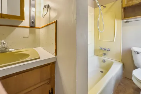 1117 Main Street Waldoboro ME 04572